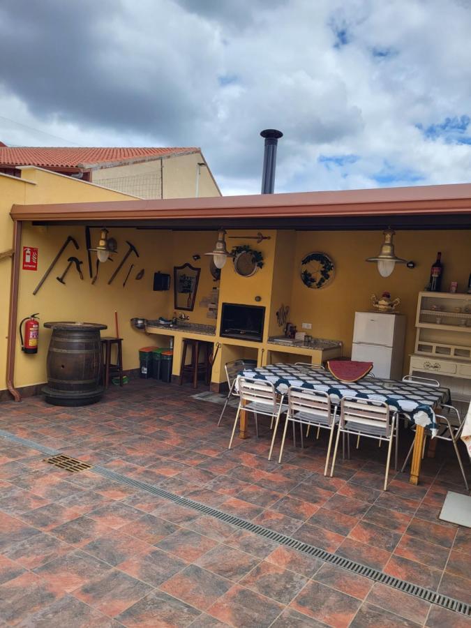La Pedrosa Casa Rural Camarzana de Tera Экстерьер фото